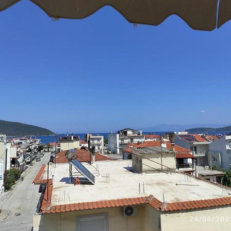Annashouse Apartment Néa Péramos Екстериор снимка