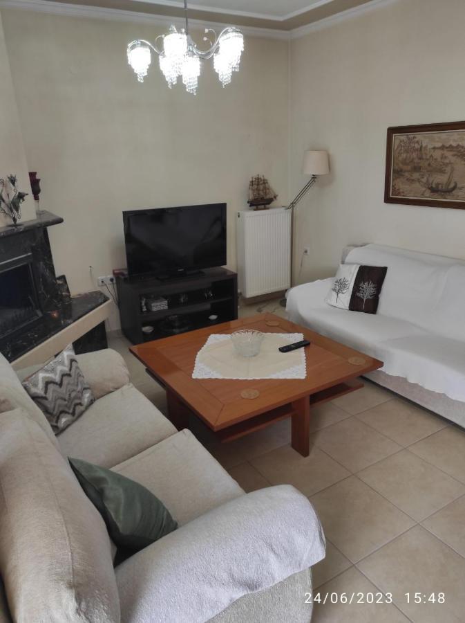 Annashouse Apartment Néa Péramos Екстериор снимка